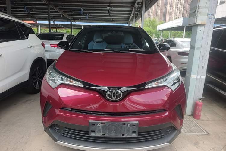 Used Toyota IZOA 2020 2.0L Yi Xiang CARE Front