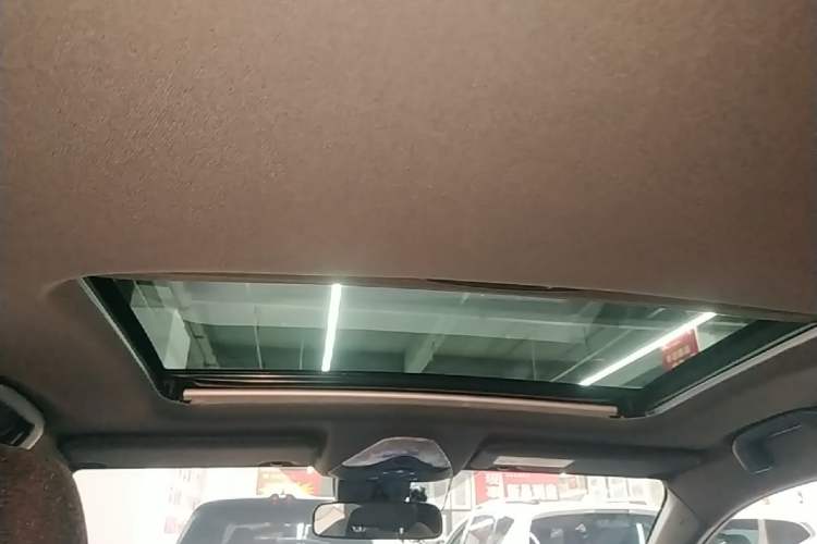 Used Toyota IZOA 2020 2.0L Enjoy Edition Headliner