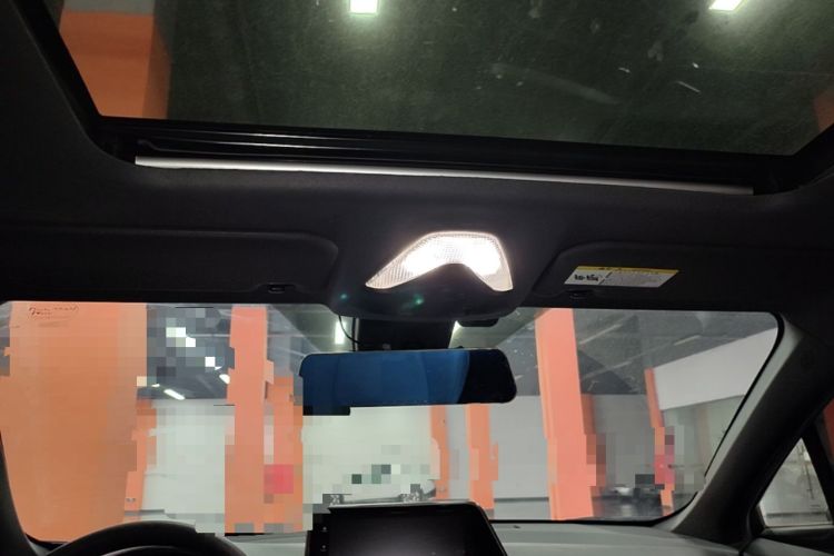 Used Toyota IZOA 2020 2.0L Yi Xiang CARE Headliner