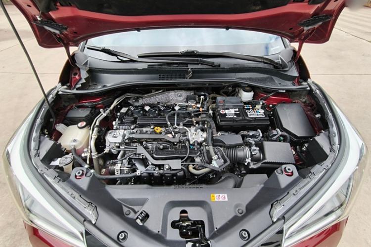 Used Toyota IZOA 2020 2.0L Yichi Version Interior 7
