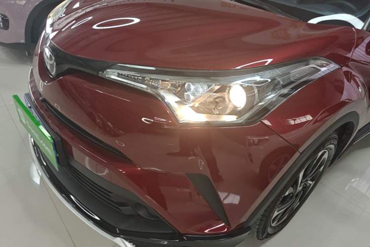 Used Toyota IZOA 2020 2.0L Enjoy Edition Left Front Headlight