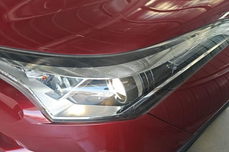 Used Toyota IZOA 2020 2.0L Enjoy Edition Left Front Headlight