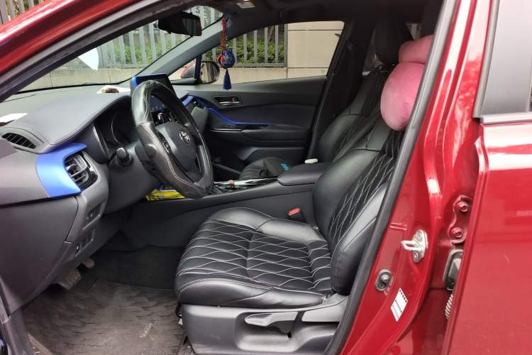 Used Toyota IZOA 2020 2.0L Enjoy Edition Left Front Seat