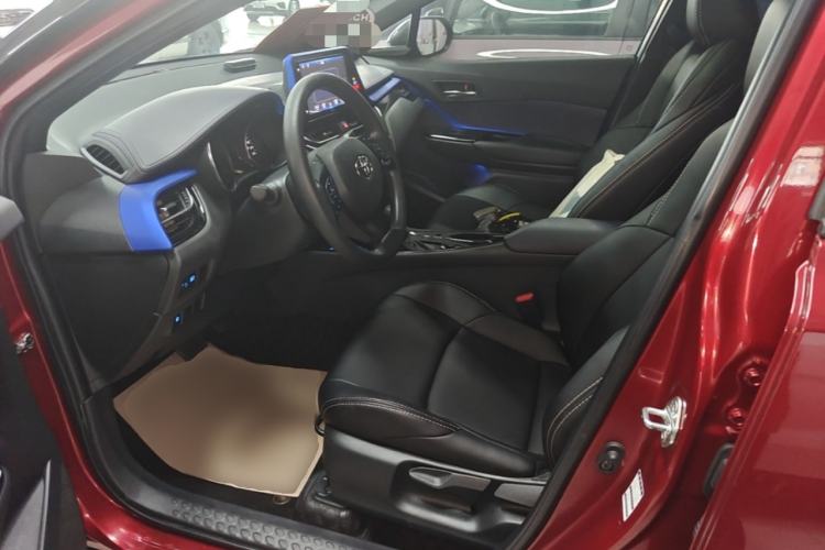 Used Toyota IZOA 2020 2.0L Enjoy Edition Left Front Seat