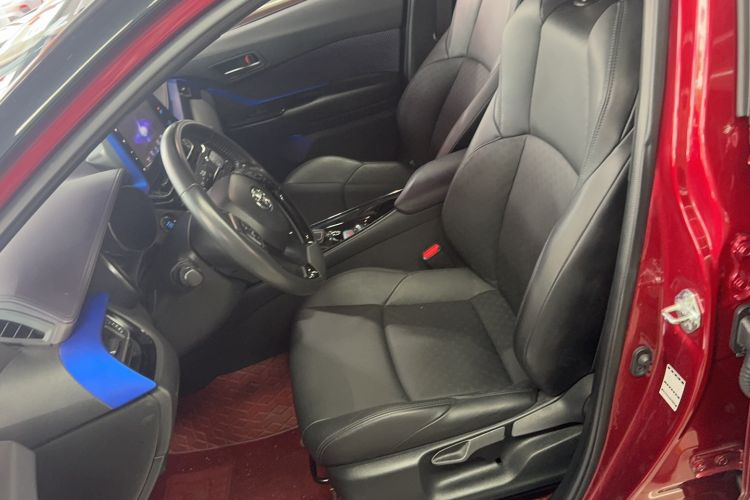Used Toyota IZOA 2020 2.0L Yichi Version Left Front Seat