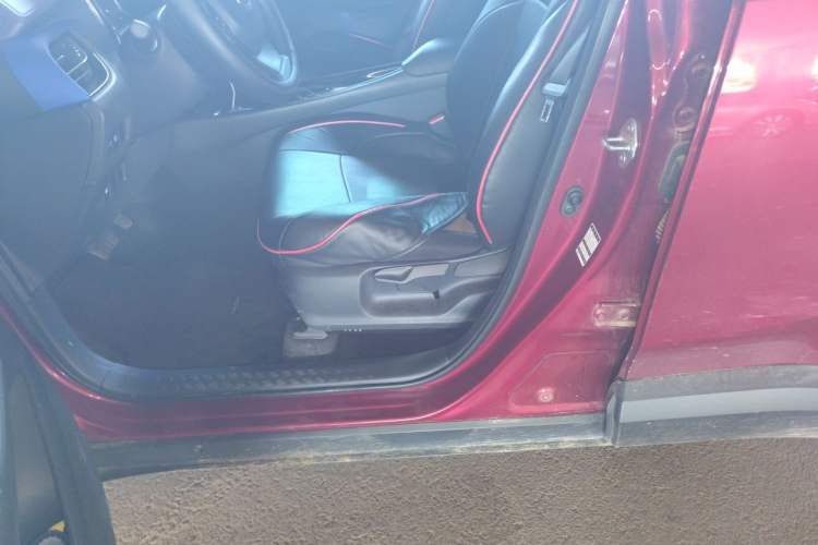 Used Toyota IZOA 2020 2.0L Enjoy Edition Left Front Seat