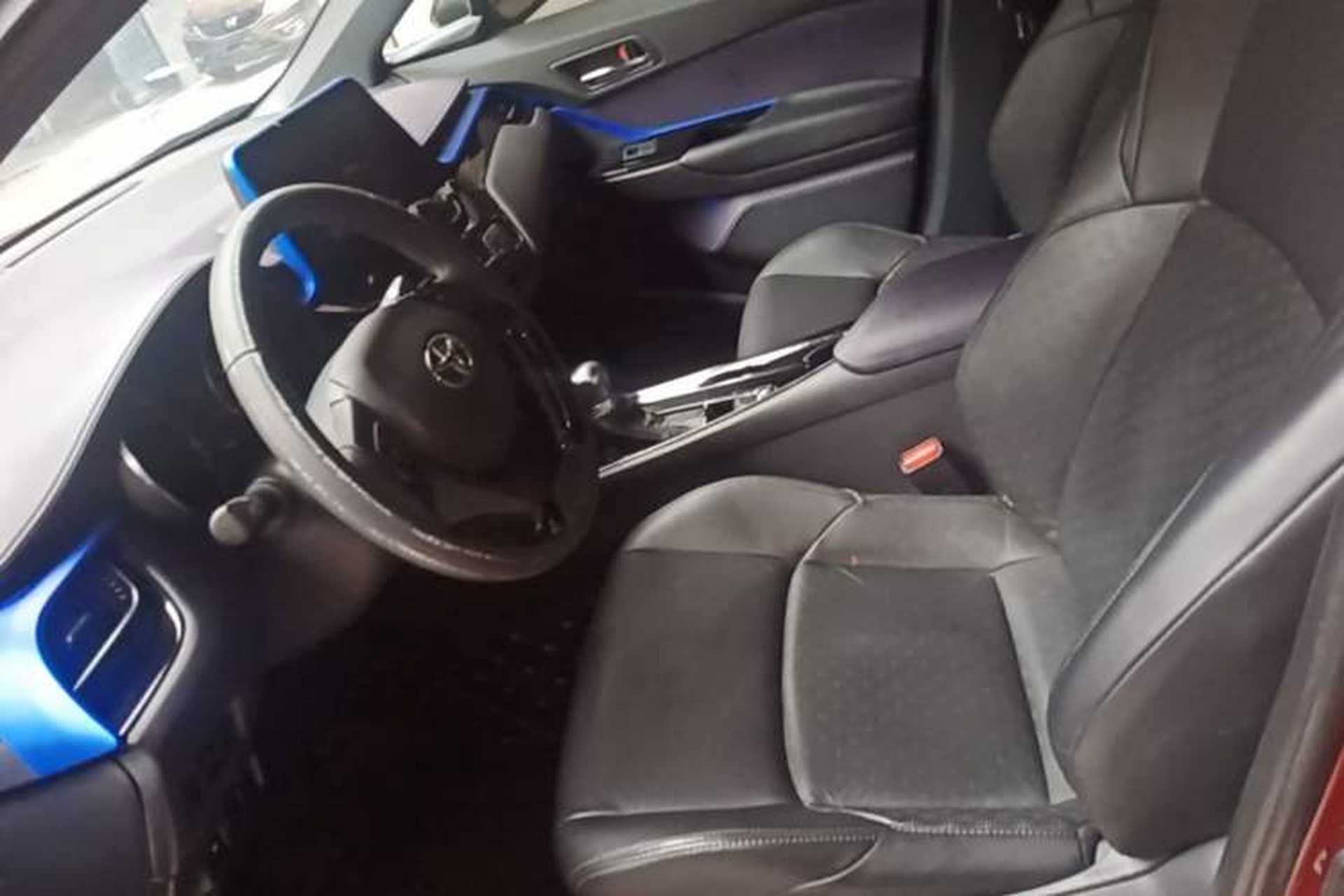 Used Toyota IZOA 2020 2.0L Yichi Version Left Front Seat