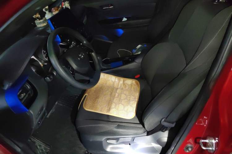 Used Toyota IZOA 2020 2.0L Enjoy Edition Left Front Seat
