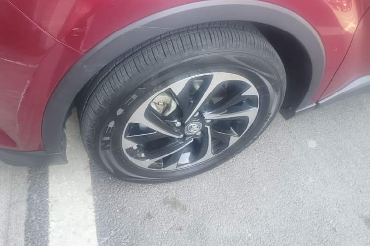 Used Toyota IZOA 2020 2.0L Yichi Version Left Front Wheel Hub