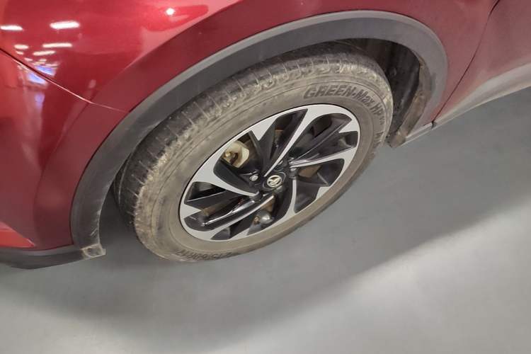 Used Toyota IZOA 2020 2.0L Yi Xiang CARE Left Front Wheel Hub