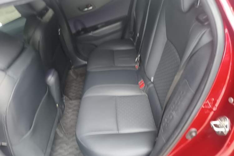 Used Toyota IZOA 2020 2.0L Yichi Version Left Rear Seat