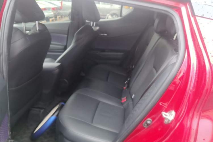 Used Toyota IZOA 2020 2.0L Yichi Version Left Rear Seat