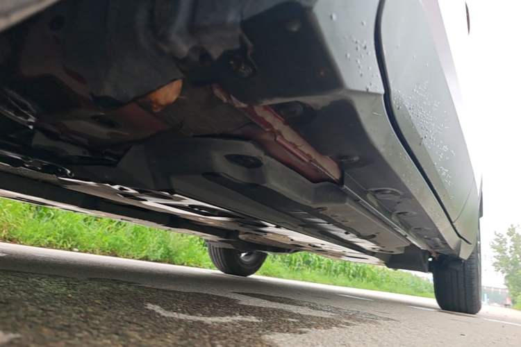 Used Toyota IZOA 2020 2.0L Yi Xiang CARE Left Side Sill