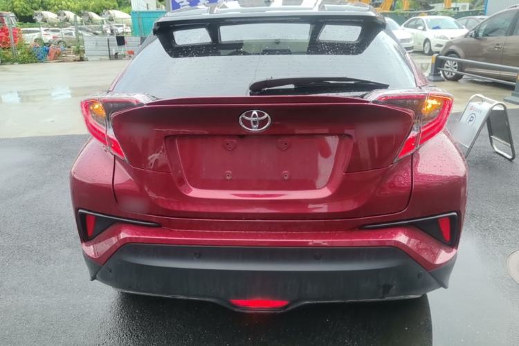 Used Toyota IZOA 2020 2.0L Yichi Version Rear