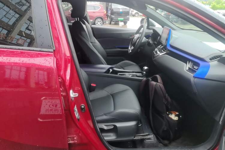 Used Toyota IZOA 2020 2.0L Yichi Version Right Front Seat