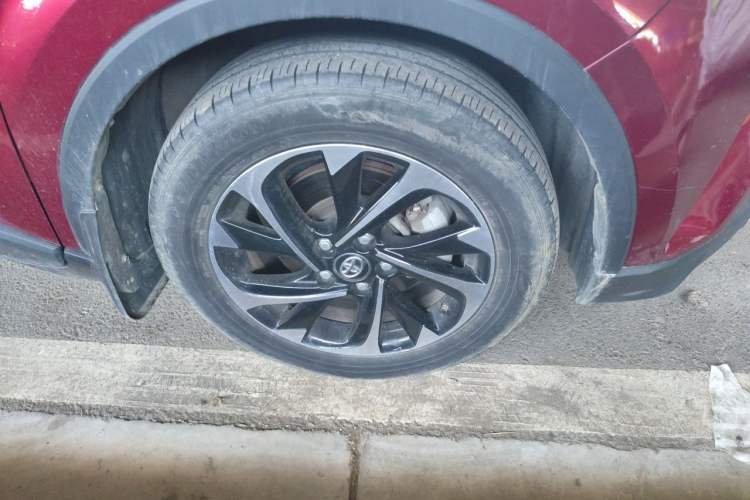 Used Toyota IZOA 2020 2.0L Enjoy Edition Right Front Wheel Hub