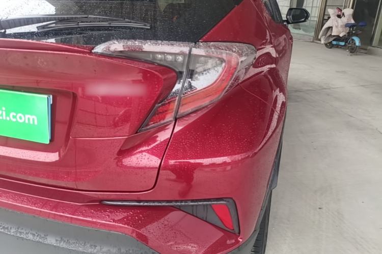 Used Toyota IZOA 2020 2.0L Yichi Version Right Rear Taillight