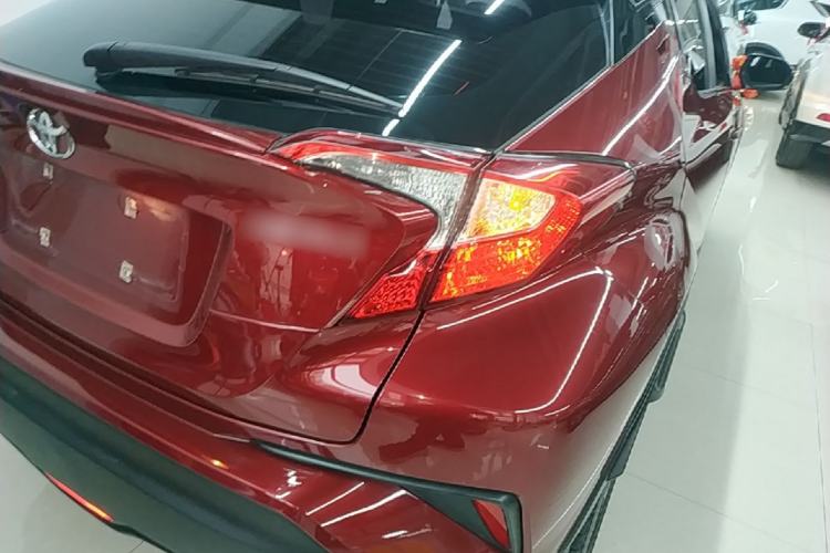 Used Toyota IZOA 2020 2.0L Enjoy Edition Right Rear Taillight