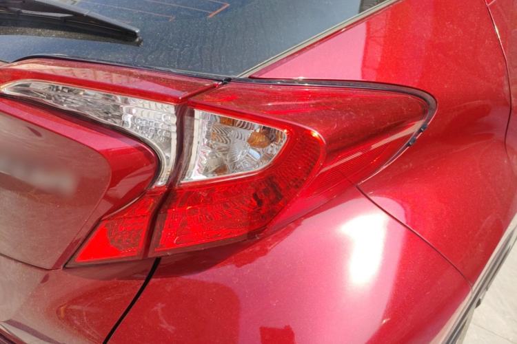 Used Toyota IZOA 2020 2.0L Yi Xiang CARE Right Rear Taillight