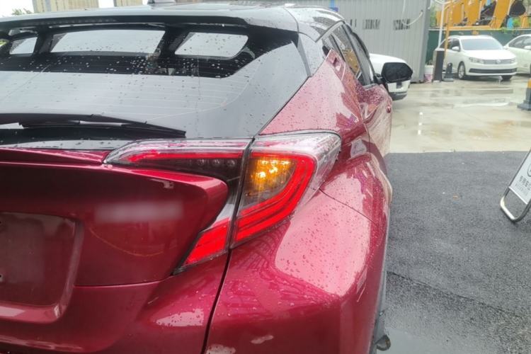 Used Toyota IZOA 2020 2.0L Yichi Version Right Rear Taillight