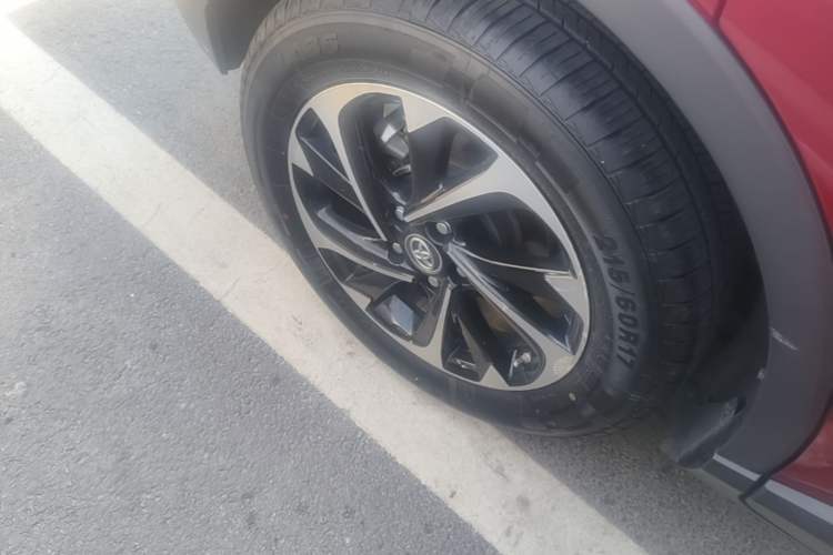 Used Toyota IZOA 2020 2.0L Yichi Version Right Rear Wheel Hub