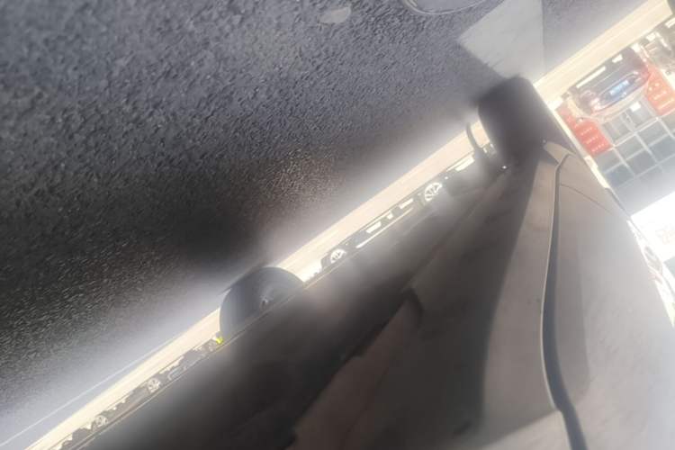 Used Toyota IZOA 2020 2.0L Yichi Version Right Side Sill