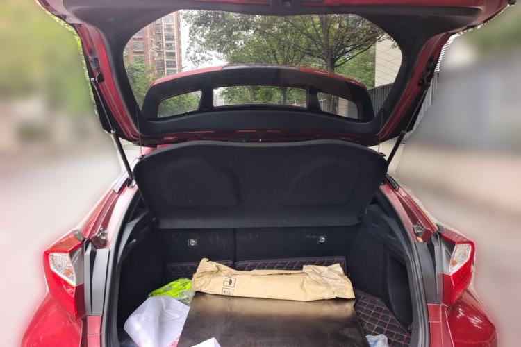 Used Toyota IZOA 2020 2.0L Enjoy Edition Trunk