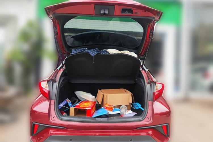 Used Toyota IZOA 2020 2.0L Enjoy Edition Trunk