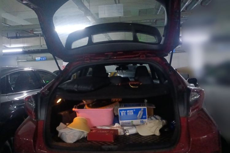 Used Toyota IZOA 2020 2.0L Yichi Version Trunk