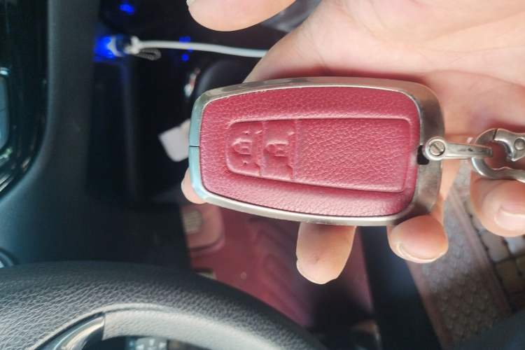 Used Toyota IZOA 2020 2.0L Enjoy Edition Vehicle Key
