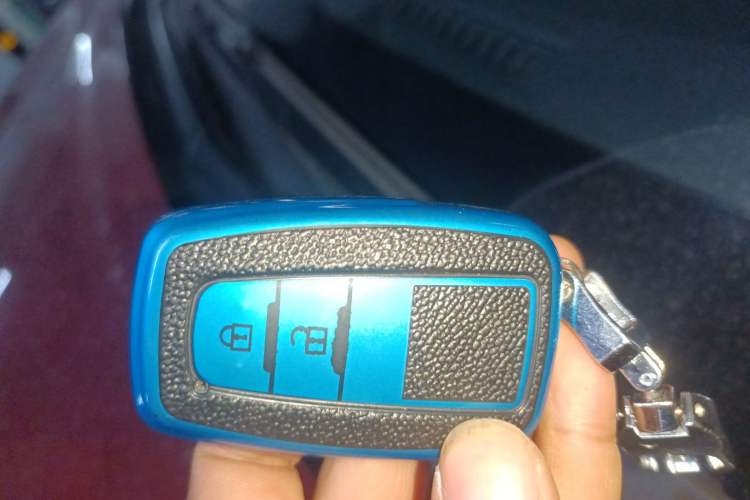 Used Toyota IZOA 2020 2.0L Yichi Version Vehicle Key