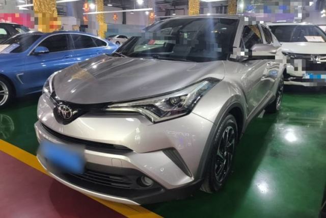 Used Toyota IZOA 2020 2.0L Yichi Version