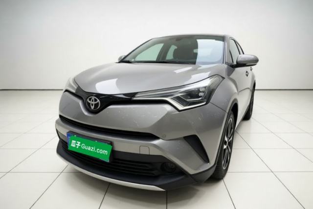 Ojetý Toyota IZOA 2020 2.0L Yichi Version