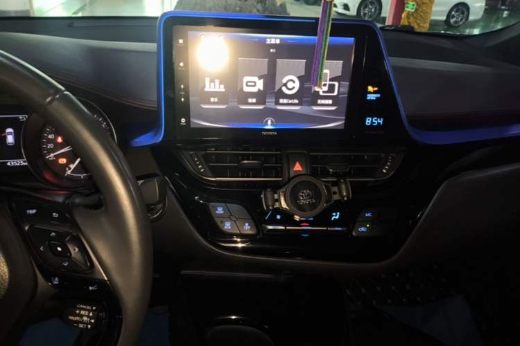 Used Toyota IZOA 2020 2.0L Yichi Version Audio And AC Panel