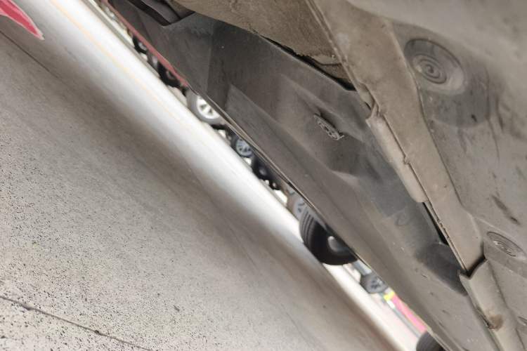 Used Toyota IZOA 2020 2.0L Yichi Version Chassis Front Left