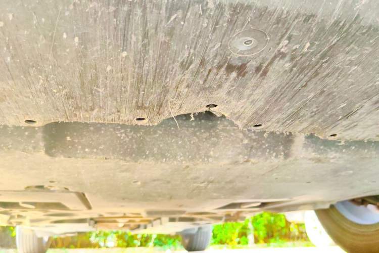 Used Toyota IZOA 2020 2.0L Yi Xiang CARE Chassis Front
