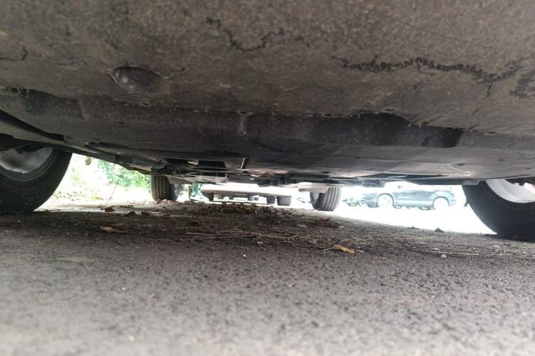 Used Toyota IZOA 2020 2.0L Yichi Version Chassis Front