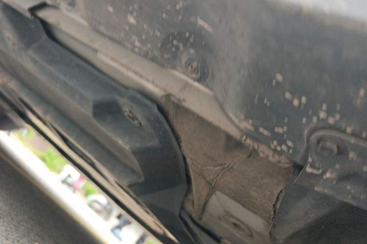 Used Toyota IZOA 2020 2.0L Yichi Version Chassis Front Right
