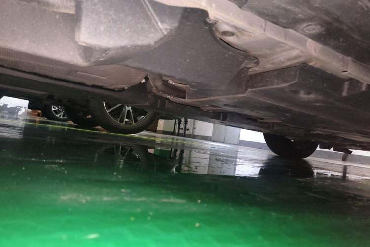 Used Toyota IZOA 2020 2.0L Yichi Version Chassis Rear Right