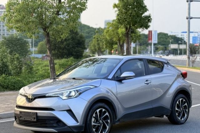 Used Toyota IZOA 2020 2.0L Enjoy Edition