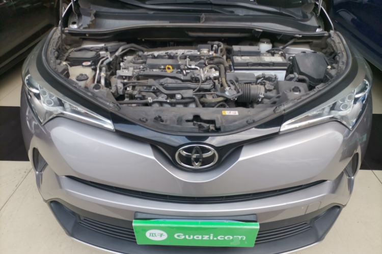 Used Toyota IZOA 2020 2.0L Enjoy Edition Engine Bay