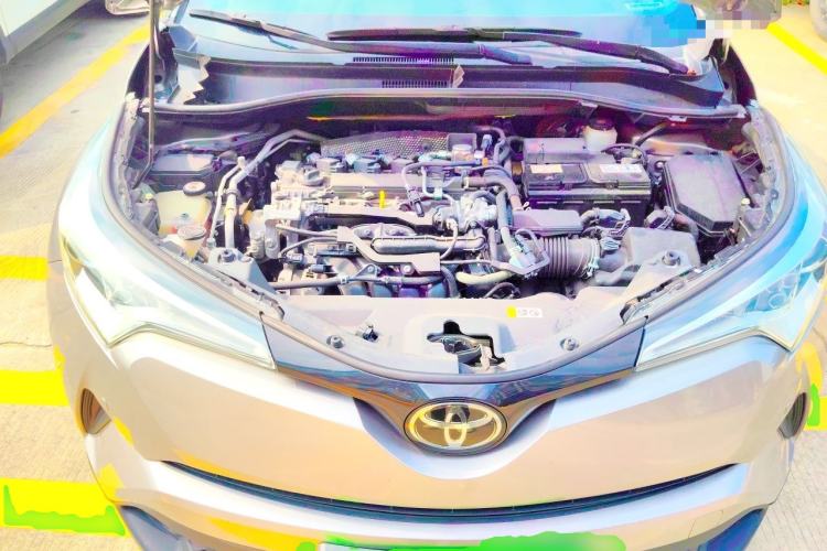 Used Toyota IZOA 2020 2.0L Yi Xiang CARE Engine Bay