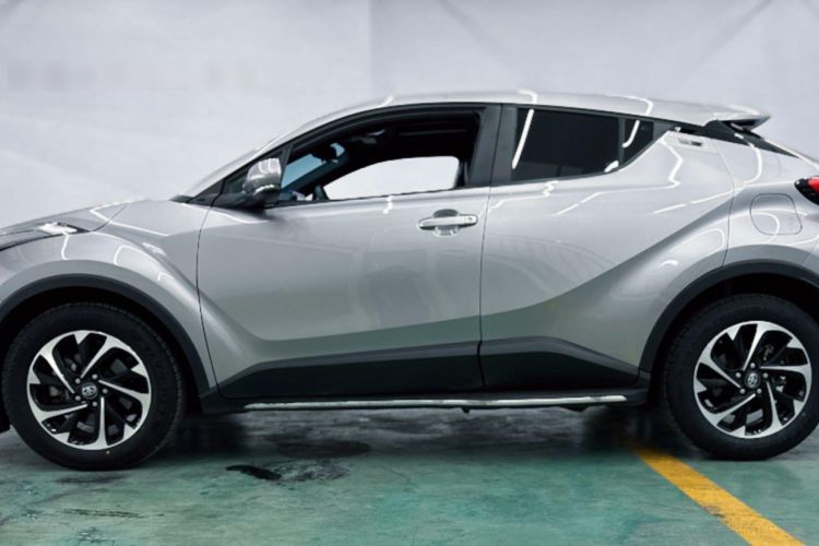 Used Toyota IZOA 2020 2.0L Enjoy Edition Exterior 2