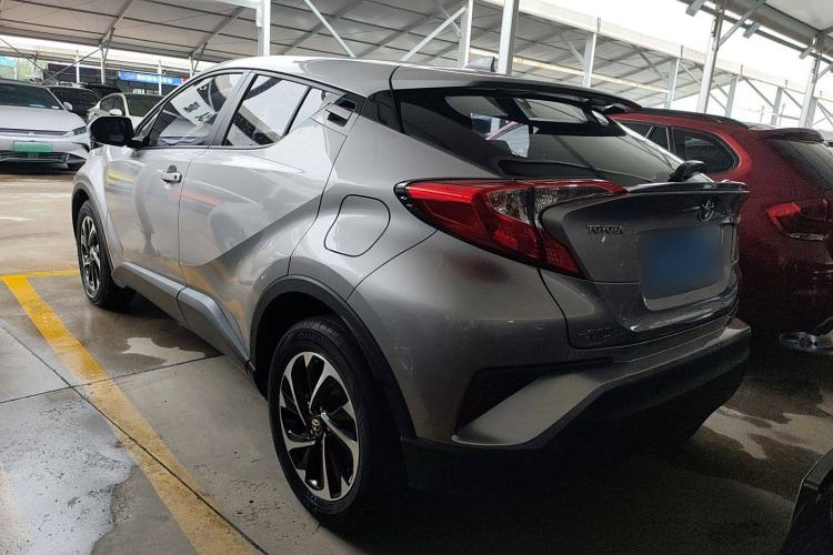 Used Toyota IZOA 2020 2.0L Yi Xiang CARE Exterior 5
