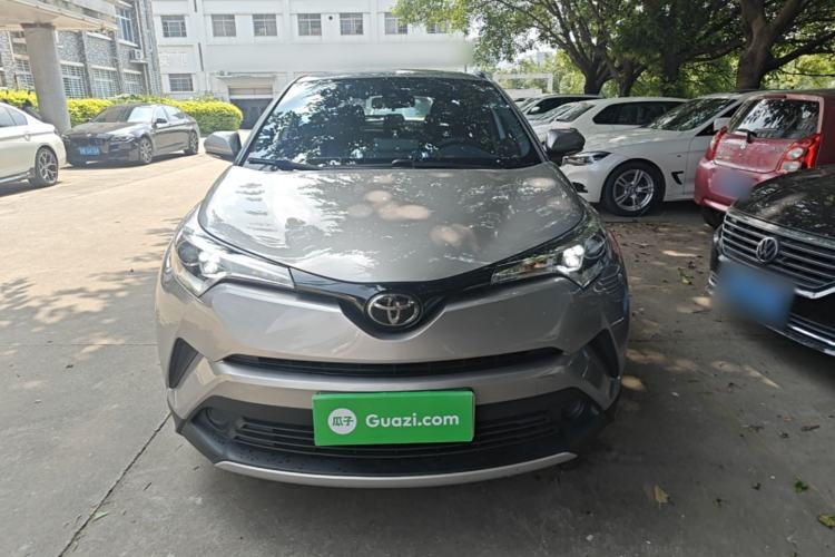 Used Toyota IZOA 2020 2.0L Enjoy Edition Front