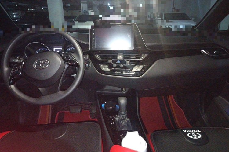 Used Toyota IZOA 2020 2.0L Yi Xiang CARE Headliner