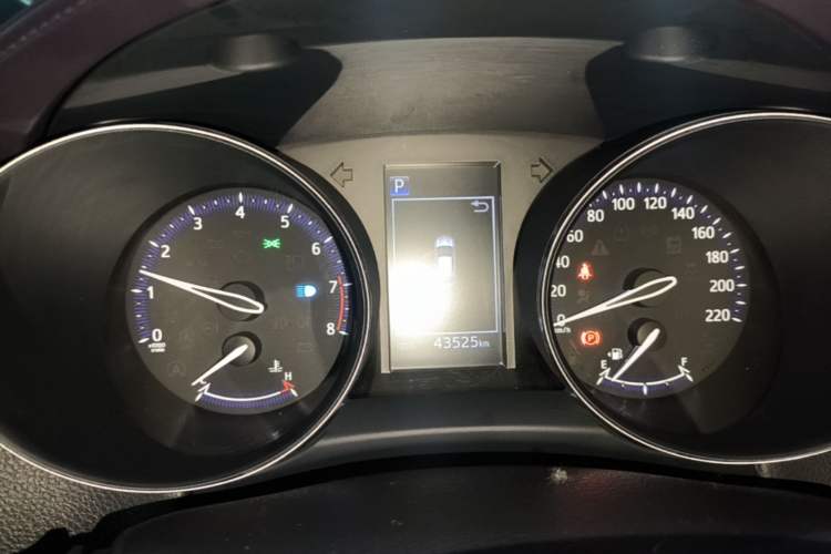 Used Toyota IZOA 2020 2.0L Yichi Version Instrument Cluster