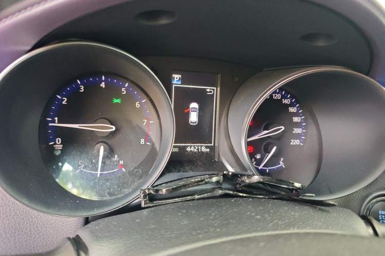 Used Toyota IZOA 2020 2.0L Yichi Version Instrument Cluster