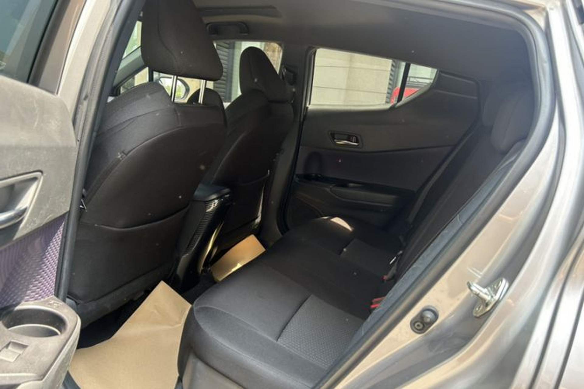 Used Toyota IZOA 2020 2.0L Enjoy Edition Interior 2