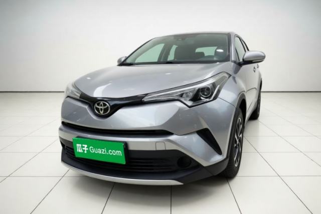 Toyota IZOA 2020 2.0L Yi Xiang CARE usata